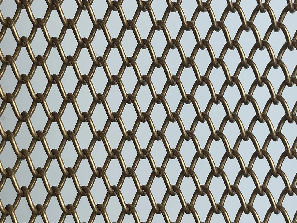 Wire mesh curtain